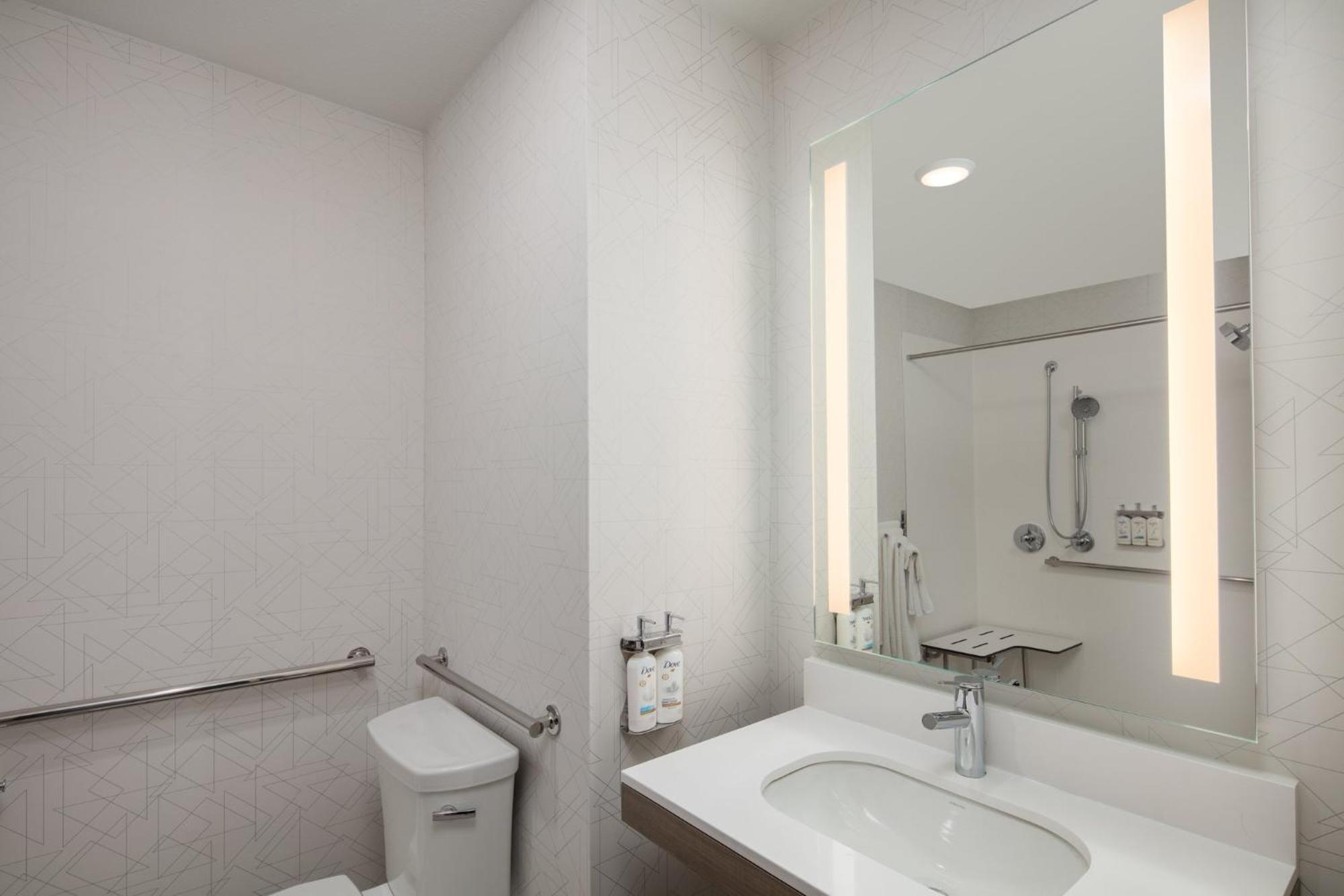 Holiday Inn Express Bothell By Ihg Dış mekan fotoğraf