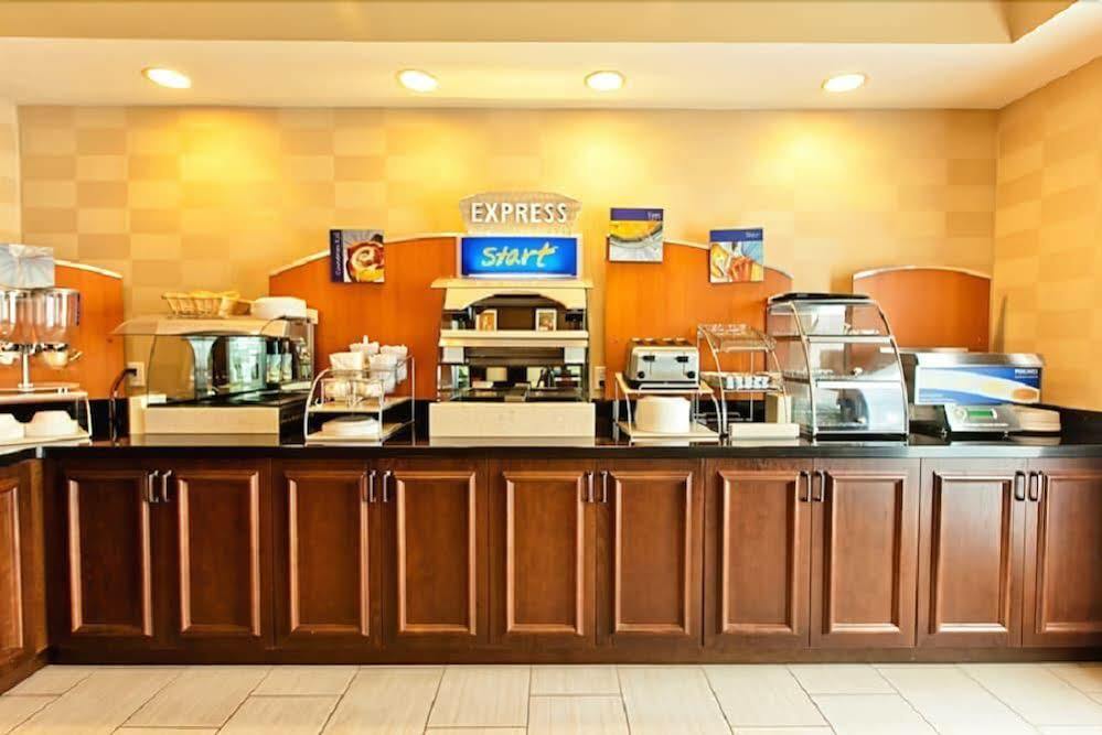 Holiday Inn Express Bothell By Ihg Dış mekan fotoğraf